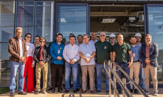 Prefeito Aleomar acompanha reta final das obras da Escola Sesi Senai em Mineiros