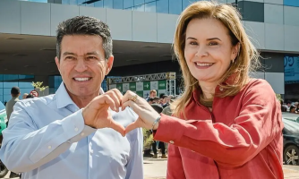 Primeira-dama de Mineiros, Ana Paula Rezende, defende mais mulheres na política e anuncia pré-candidatura